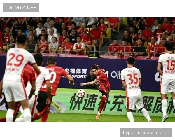 博阿进攻套路引热议,战术革新助球队新赛季表现亮眼 博阿进攻套路引热议,战术革新助球队新赛季表现亮眼