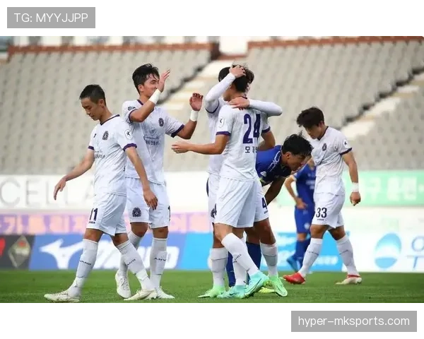 奥德加德持续闪耀绿茵场,青年才俊重塑足球影响力 奥德加德持续闪耀绿茵场,青年才俊重塑足球影响力