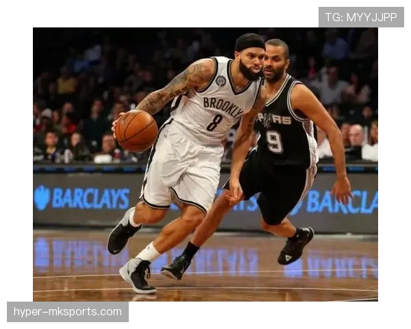 德隆·威廉姆斯挡拆助攻效率提升明显 主导球队组织节奏